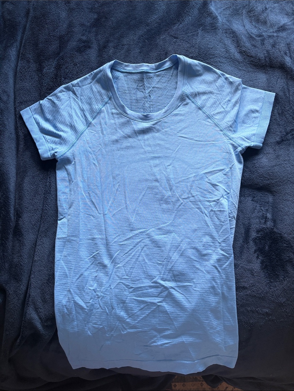 Lululemon tee